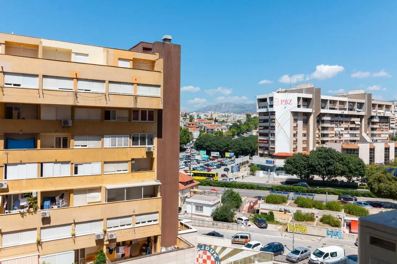 Your Vacation Apartment Split 0*,